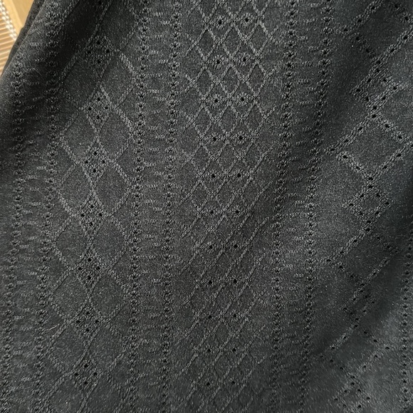 Xl black top - Picture 4 of 4